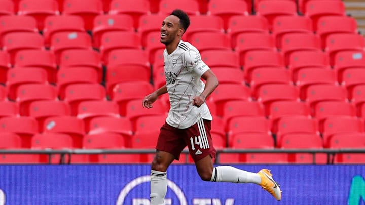 Aubameyang es el nuevo ídolo del Arsenal