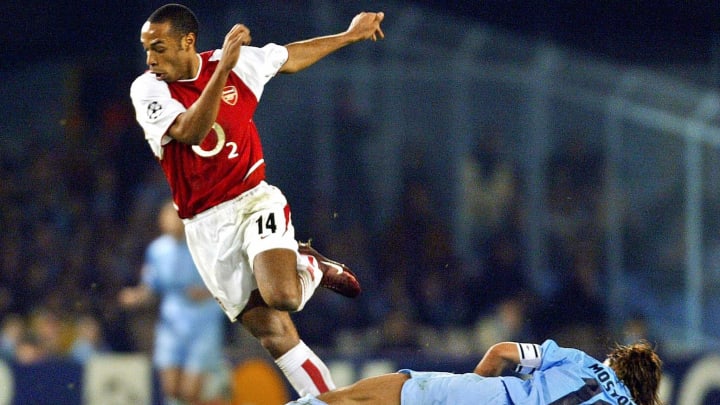 Thierry Henry sous le maillot d'Arsenal.
