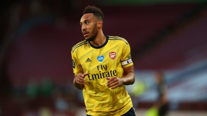 Aston Villa v Arsenal FC - Premier League Aston Villa v Arsenal FC - Premier League