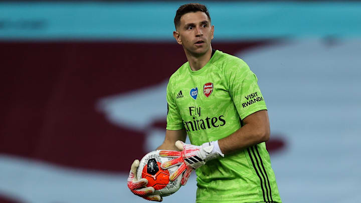 Emiliano Martinez / Arsenal Emiliano Martinez / Arsenal