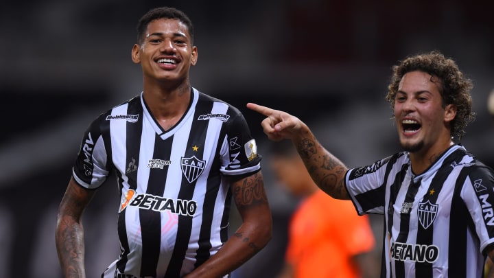 Marrony, Ricardinho, Rojas e mais: confira sete bons jogadores que precisam melhorar na finalização. Marrony, Ricardinho, Rojas e mais: confira sete bons jogadores que precisam melhorar na finalização.