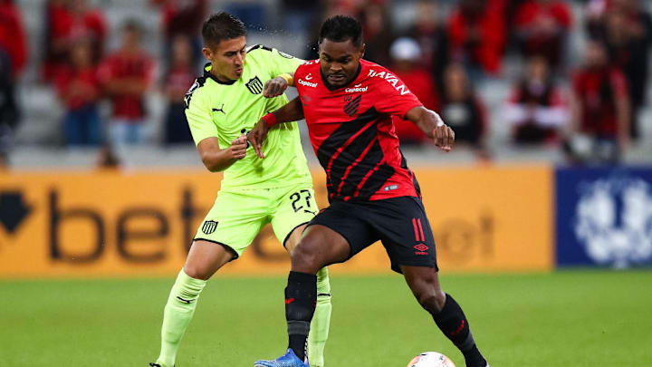 nikao athletico paranaense