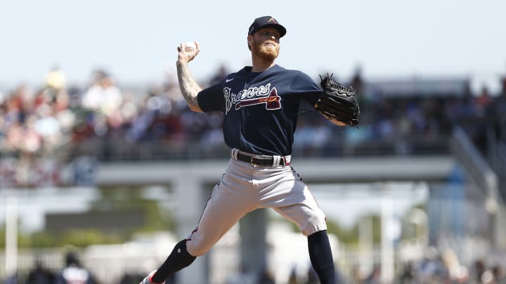 Atlanta Braves SP Mike Foltynewicz claims that there's nothing wrong with him, despite shaking his arm.