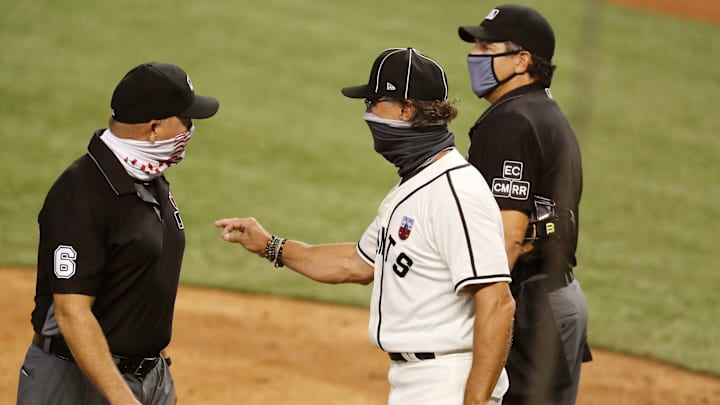 Don Mattingly fue botado del partido del domingo 