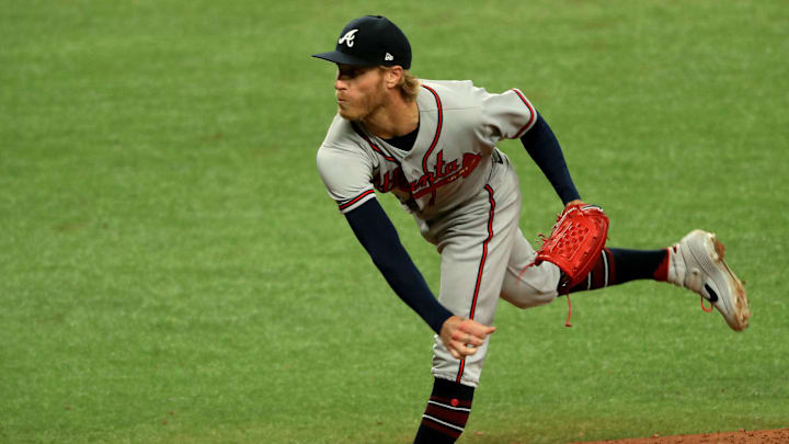 Mike Foltynewicz fue dejado libre por los Bravos esta semana