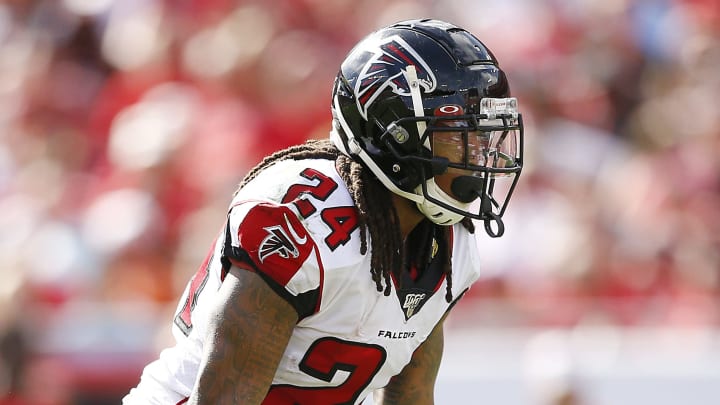 Devonta Freeman pactó con los New York Giants 