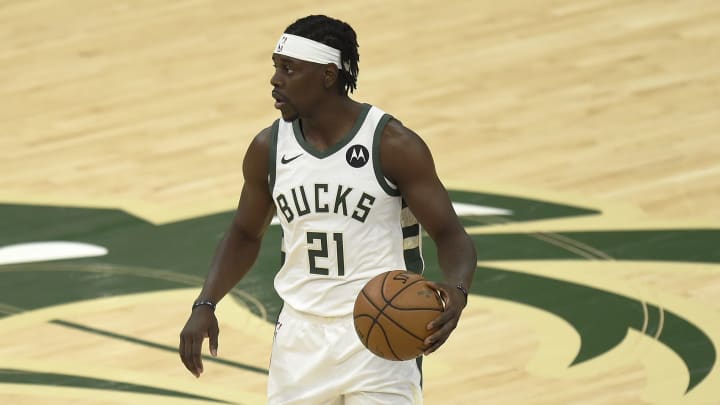 Jrue Holiday destacó en la ofensiva de los Bucks en el segundo juego de las finales de conferencia