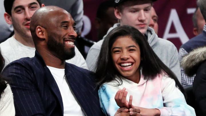 De sus cuatro hijas, Gigi fue la que más se pareció a su padre debido a su pasión por el baloncesto