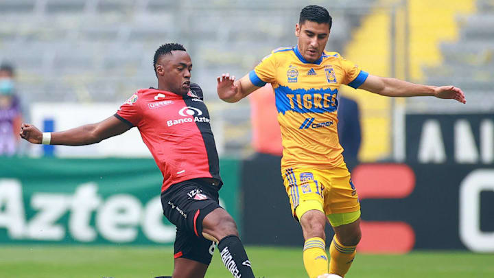 Renato Ibarra, Aldo Cruz