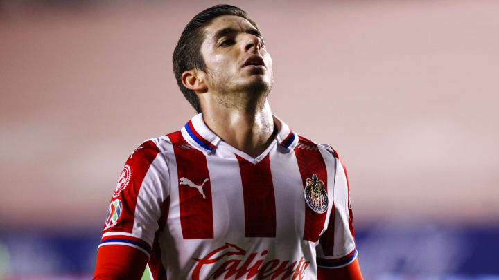 Isaác Brizuela se lamenta tras ser superado por Atlético San Luis. Isaác Brizuela se lamenta tras ser superado por Atlético San Luis.