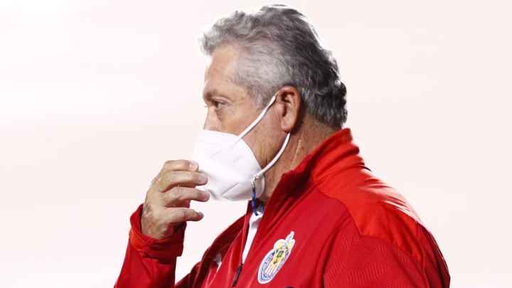 Víctor Manuel Vucetich ha tenido un desempeño irregular con las Chivas en el Guard1anes 2021. Víctor Manuel Vucetich ha tenido un desempeño irregular con las Chivas en el Guard1anes 2021.