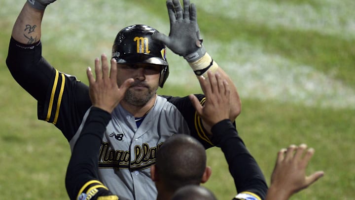 Magallanes celebrando la victoria