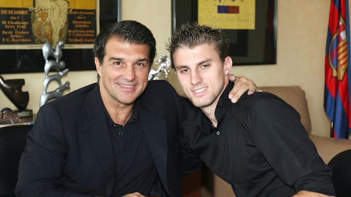 Henrique con Joan Laporta