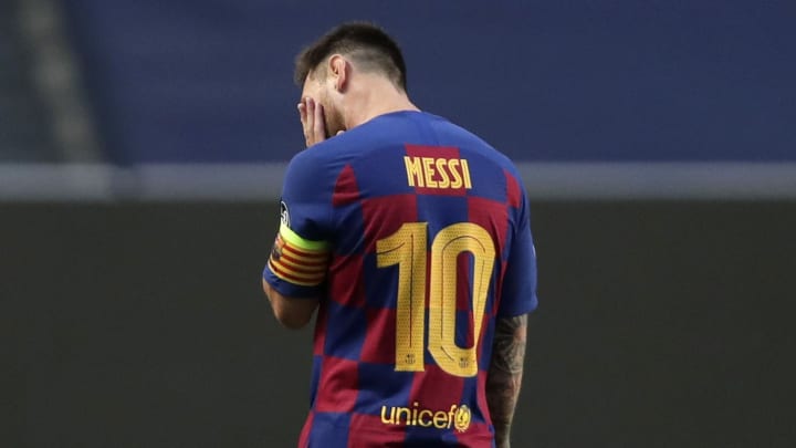 Le désarroi de Lionel Messi après la débâcle face au Bayern Munich. Le désarroi de Lionel Messi après la débâcle face au Bayern Munich.