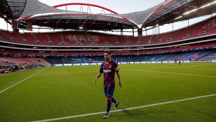 Messi se plantea su futuro y enciende las alarmas en Can Barça Messi se plantea su futuro y enciende las alarmas en Can Barça