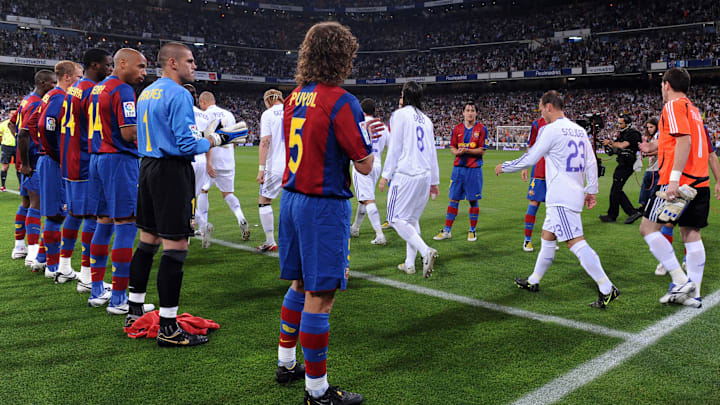 Barcelona's players greet to Real Madrid