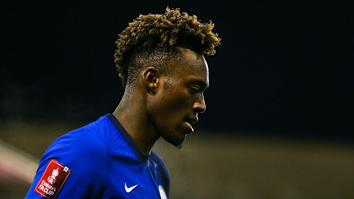 Tammy Abraham pourrait être sacrifié par Chelsea pour recruter Haaland. Tammy Abraham pourrait être sacrifié par Chelsea pour recruter Haaland.