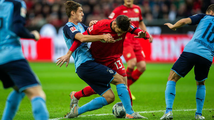 In der vergangenen Saison gewann Gladbach mit Florian Neuhaus in Leverkusen mit Lucas Alario