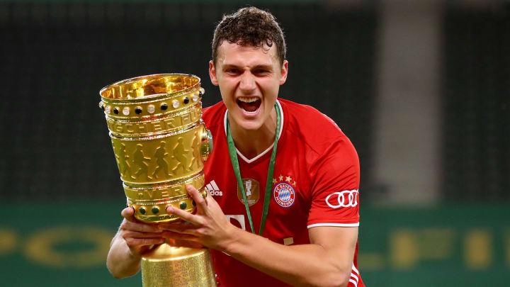 Wie könnte der FCB einen möglichen Pavard-Ausfall auffangen? Wie könnte der FCB einen möglichen Pavard-Ausfall auffangen?