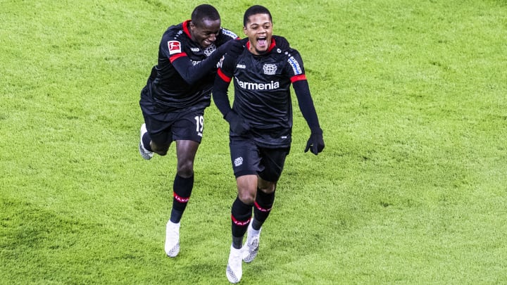 Leverkusen krönte sich zum Tabellenführer