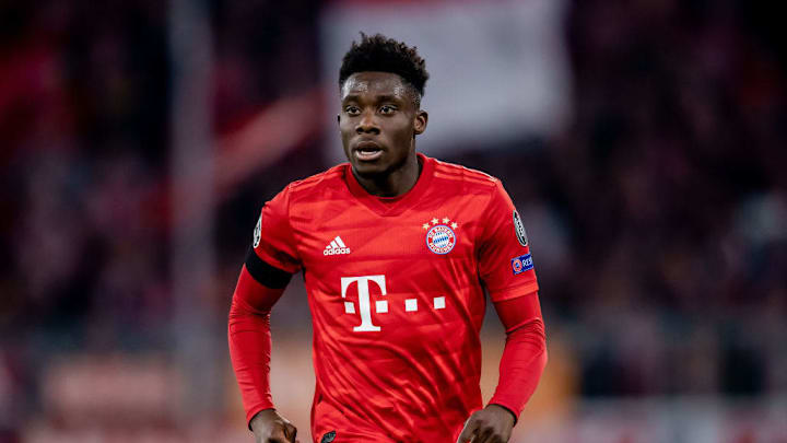 Alphonso Davies es la revelación de la temporada en defensa