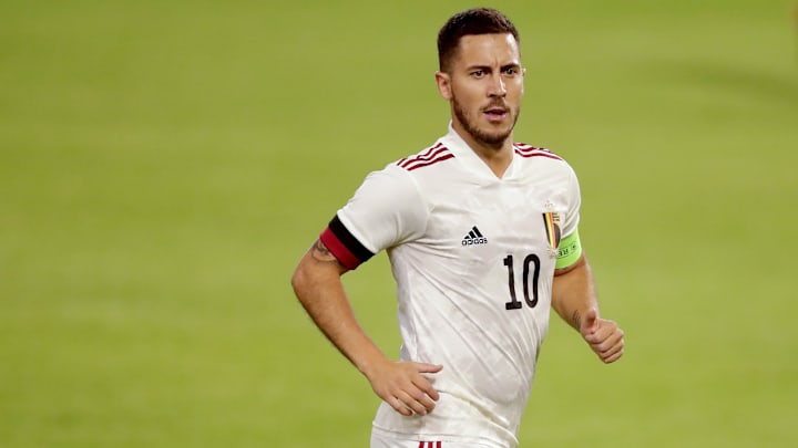 Eden Hazard envisage de prendre sa retraite internationale. Eden Hazard envisage de prendre sa retraite internationale.