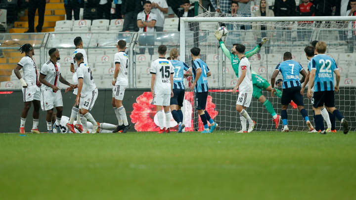 Ersin Destanoğlu gole engel olamadı. Ersin Destanoğlu gole engel olamadı.