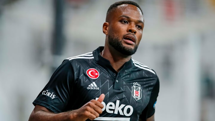 Cyle Larin'in gol sevinci Cyle Larin'in gol sevinci