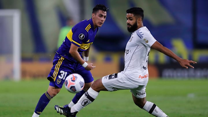 Kichan jugará su segundo partido consecutivo como titular. Kichan jugará su segundo partido consecutivo como titular.