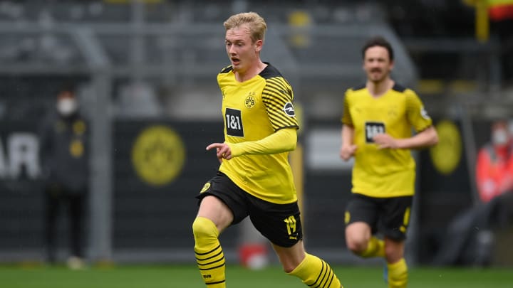 Borussia Dortmund v Bayer 04 Leverkusen - Bundesliga