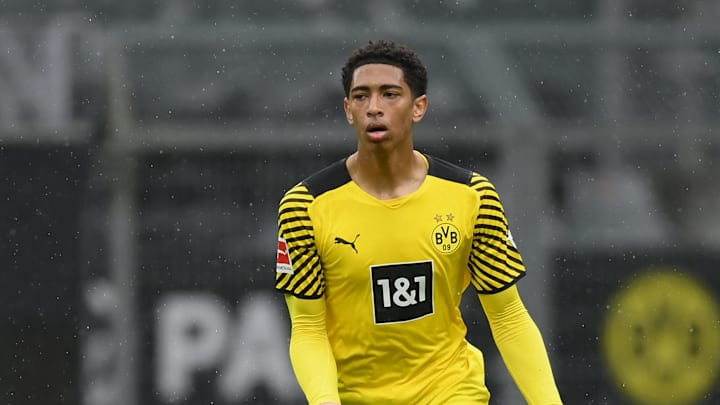 Borussia Dortmund v Bayer 04 Leverkusen - Bundesliga Borussia Dortmund v Bayer 04 Leverkusen - Bundesliga