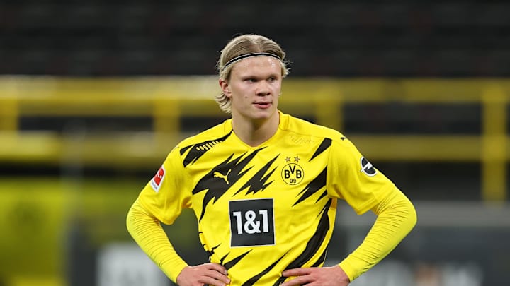 Borussia Dortmund v Hertha BSC - Bundesliga Borussia Dortmund v Hertha BSC - Bundesliga