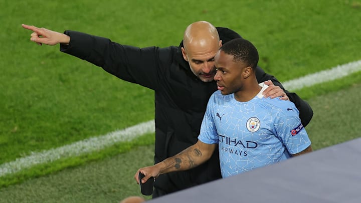 Sterling está em suposta lista de atletas oferecidos por Guardiola ao Barcelona Sterling está em suposta lista de atletas oferecidos por Guardiola ao Barcelona
