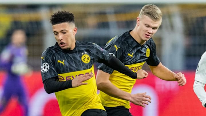 Borussia Dortmund v Paris Saint-Germain - UEFA Champions League Round of 16: First Leg