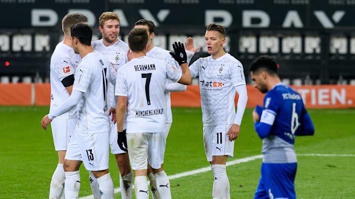 Borussia Moenchengladbach v FC Schalke 04 - Bundesliga