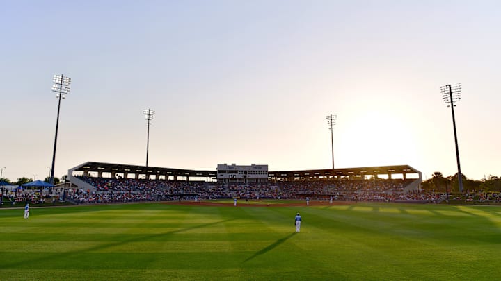 Tanto en Fenway Park como en el campamento de primavera de Boston se toman medidas