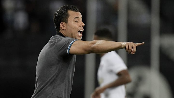 O Sport também luta contra o descenso no Brasileirão.