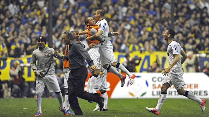 Brazil's Corinthians team coach Tite (2n Brazil's Corinthians team coach Tite (2n