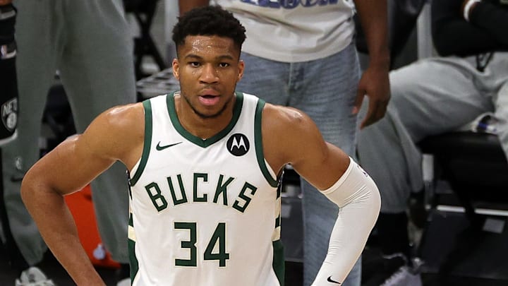Giannis necesita demostrar que su impacto puede ser lleva a la postemporada