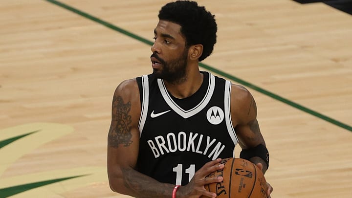 Kyrie Irving tiene 27.4 puntos de promedio por juego en la temporada 2020-21 de la NBA