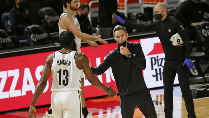 Nash dijo que Harden todavía no está cerca de volver