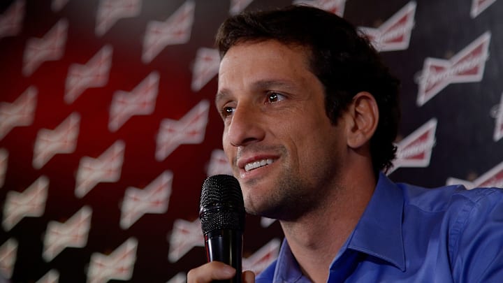 Cria do Cruzeiro, Juliano Belletti voltou ao clube como diretor de negócios internacionais em setembro. Cria do Cruzeiro, Juliano Belletti voltou ao clube como diretor de negócios internacionais em setembro.