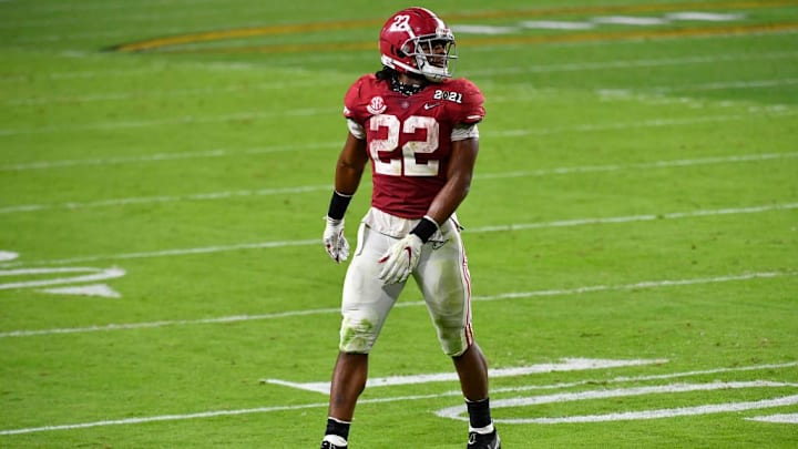 Najee Harris evolucionó año tras año hasta convertirse en el eje del juego terrestre de Alabama