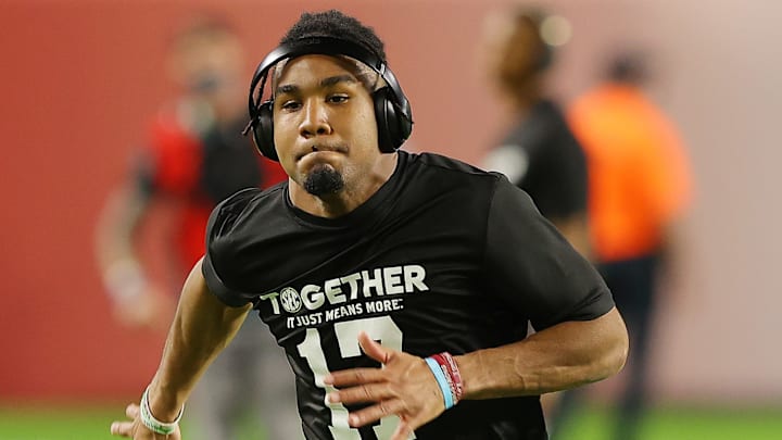 Jaylen Waddle se prepara para poder mostrar su talento con los Miami Dolphins 