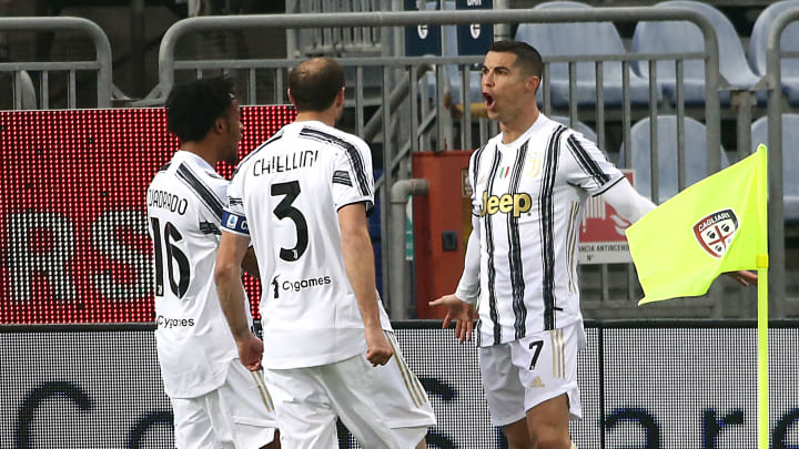 Cagliari Calcio v Juventus - Serie A Cagliari Calcio v Juventus - Serie A