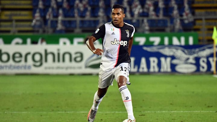 El lateral llegó a la Juventus en 2015