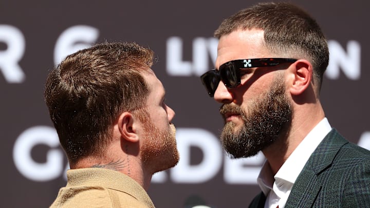 "Canelo" Alvarez y Caleb Plant se fueron a las manos durante una rueda de prensa