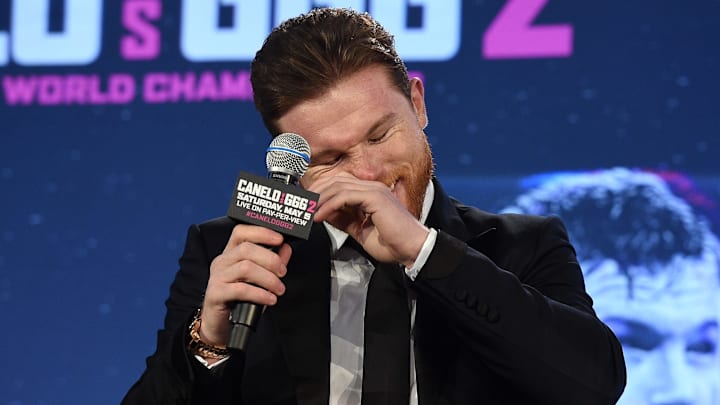 "Canelo" se ha visto tentado a incursionar en otros oficios