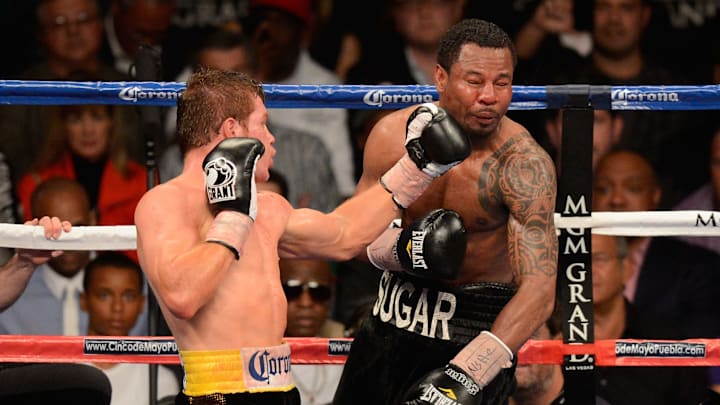 "Canelo" Álvarez y Shane Mosley se enfrentaron en un combate en el 2012