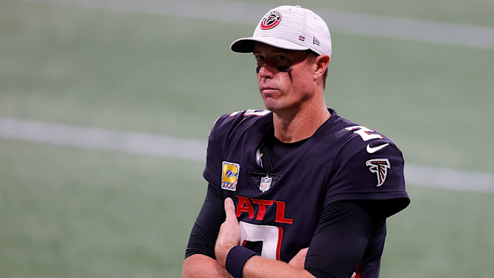 Matt Ryan no ha logrado conducir a los Falcons a un triunfo en las primeras cinco semanas de la temporada de la NFL